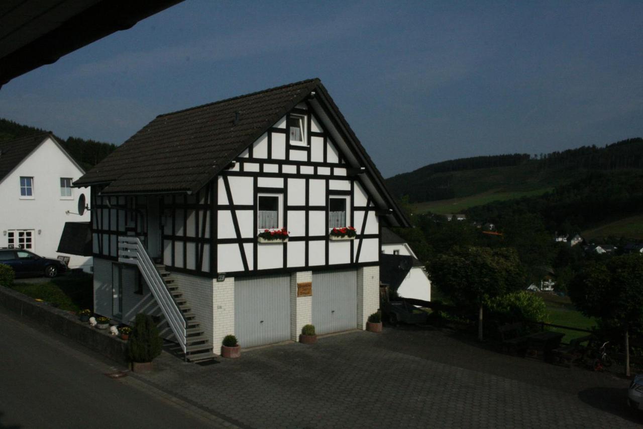 Ferienhaus Zur Ennest Schmallenberg Eksteriør bilde